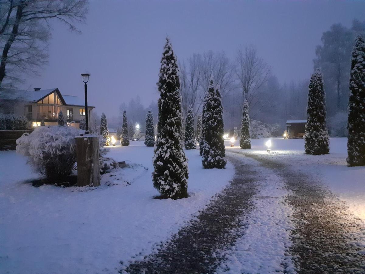 Forest Edge Lodge Riga Exterior photo